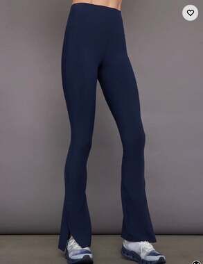 Carbon38 Split Front Legging in Melt - Navy Blazer medium $118 MSRP